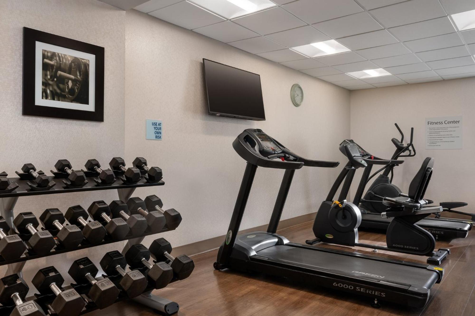 Holiday Inn Express Tallahassee By Ihg Exterior foto