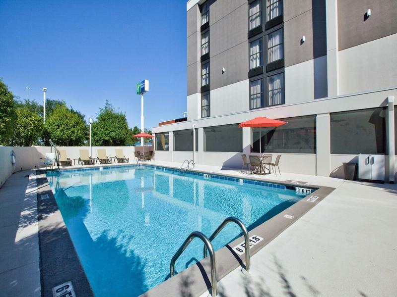 Holiday Inn Express Tallahassee By Ihg Exterior foto